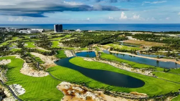Sân golf Blue Diamond Golf Links
