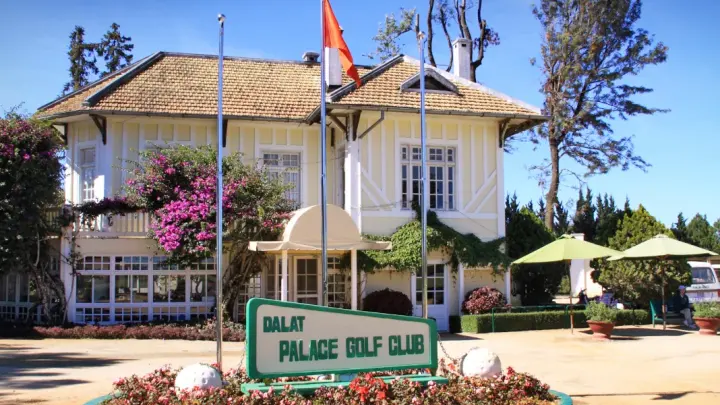 Sân golf Dalat Palace Golf Club