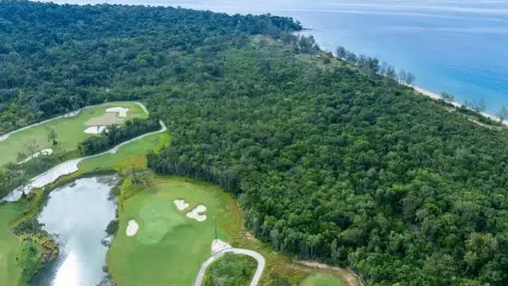 Sân golf Eschuri Vũng Bầu Golf