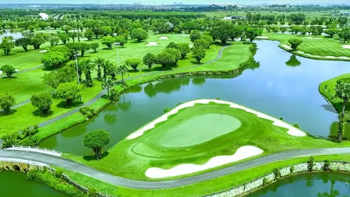Sân golf Long Thanh Golf Resort