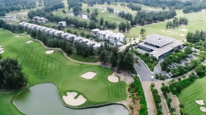 Sân golf Montgomerie Links