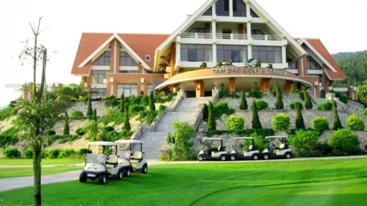 Sân golf Tam Dao Golf & Resort