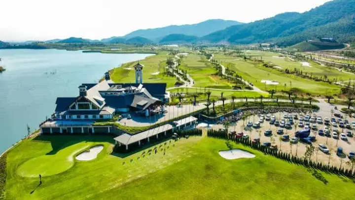 Sân golf Thanh Lanh Golf Club