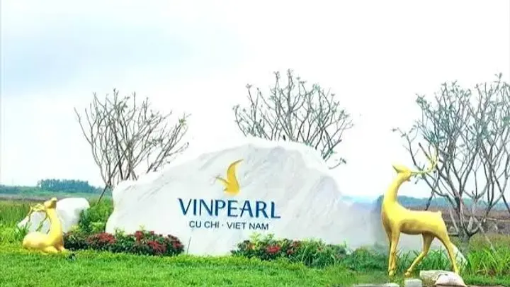 Sân golf Vinpearl Golf Léman Củ Chi